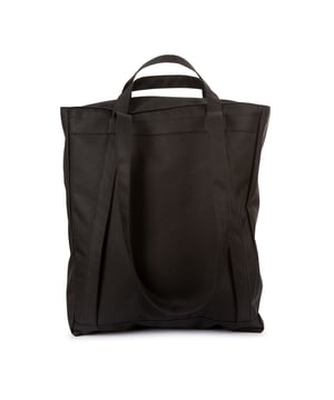 PVC-beschichtet, Recyceltes PET. Marke: Trespass. Taschenmerkmale: Tragegriff, Schulterriemen. Fächer: 1 Hauptfach. Kapazität: 14 L. Futtermaterial (%): 100% Polyester. Füllmaterial (%): 100% Polyäthylen. Taschenart: 1 Vordertasche, Reißverschluss, Eine Innentasche. Design: 2 in 1.