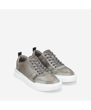 We've given our much-loved, signature GrandPro Rally Court Sneaker an update in organic canvas. Crafted from high-end-yet-durable materials, it features a luxuriously cushioned GRANDFOAM footbed, an EVA outsole, and a classic old-school sneaker vibe