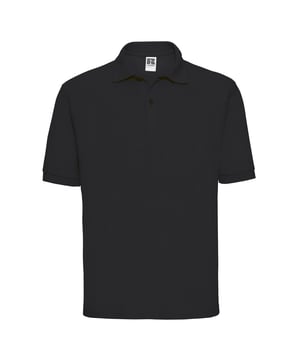 65% Polyester, 35% Ringgesponnene Baumwolle. Gewebetechnik: Strapazierfähig. Design: Unifarben. Knopfleiste mit zwei Knöpfen, Verstärkte Schultern, Selbstgefärbte Knöpfe, Ausschnitt mit Band, Doppelnadel-Stich. GSM (Gramm pro Quadratmeter): 215. Nachhaltigkeit: Amfori-Freigabe, Better Cotton Initiative, BSCI, Verein für faire Arbeit, Oeko-Tex Standard 100 zertifiziert. Bündchen: gerippt. Saum: gerippt. Kurzärmlig. Schaftrand zum Umklappen.