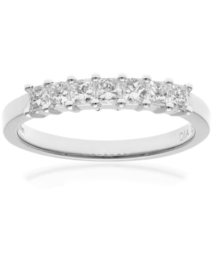 (950) PLATINO: 4,3gr; # Diamante: 0,5 ct