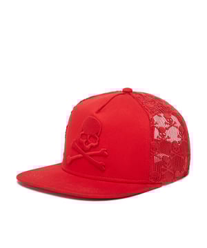 Anime su look con la gorra de béisbol decorada con el símbolo icónico de la marca. Descubre más.   Sarga de algodón y malla de nailon.   Skull&Bones bordado en la parte delantera y en la malla   Correa ajustable de goma   Costuras interiores cubiertas con cincha de algodón
