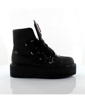 Fenty puma boots vs redwing online