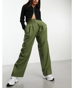 Trousers & Leggings by ASOS DESIGN Brb, adding to basket High rise Seam details Side pockets Straight fitSold By: Asos