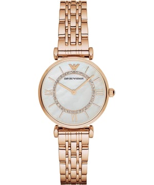 This Emporio Armani Gianni T-bar Analogue Watch for Women is the perfect timepiece to wear or to gift. It's Rose Gold 31 mm Round case combined with the comfortable Rose Gold Stainless steel watch band will ensure you enjoy this stunning timepiece without any compromise. Operated by a high quality Quartz movement and water resistant to 3 bars, your watch will keep ticking. This Elegant and practical watch is perfect for all occasions. It’s a great gift for your relatives and friends High quality 19 cm length and 13 mm width Rose Gold Stainless steel strap with a Deployment clasp Case diameter: 31 mm,case thickness: 7 mm, case colour: Rose Gold and dial colour: Mother of pearl