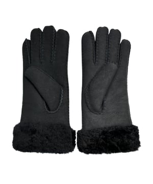 Experimente una calidez lujosa y una elegancia atemporal con los guantes de piel de oveja súper suaves para mujer de Infinity. Fabricados con piel de oveja de primera calidad, estos guantes brindan una suavidad y comodidad inigualables, envolviendo sus manos en una calidez acogedora. Los detalles de puntadas refinadas agregan un toque sutil de sofisticación, lo que los convierte en un accesorio versátil para cualquier ocasión. Disponibles en una gama de colores clásicos, estos guantes complementan a la perfección su guardarropa y realzan su estilo. Con múltiples tamaños para elegir, encontrará el ajuste perfecto para máxima comodidad y flexibilidad. Combinando la artesanía tradicional con la funcionalidad moderna, los guantes de piel de oveja súper suaves para mujer de Infinity garantizan tanto protección como estilo, para que pueda salir con confianza, sabiendo que está usando los guantes de la mejor calidad. Tamaño y ajuste Estos guantes pueden sentirse ajustados al principio, pero con unas pocas horas de uso, la piel de cordero se estirará naturalmente y se adaptará a su ajuste único.