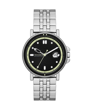 This Skagen Signatur Sport Analogue Watch for Men is the perfect timepiece to wear or to gift. It's Silver 40 mm Round case combined with the comfortable Silver Stainless steel watch band will ensure you enjoy this stunning timepiece without any compromise. Operated by a high quality Quartz movement and water resistant to 5 bars, your watch will keep ticking. Elegant and fashionable watch that is suitable for the daily life of every Men. This Analogue watch has a calendar function: Date , Luminous Hands and Luminous Numbers High quality 21 cm length and 20 mm width Silver Stainless steel strap with a Fold over with push button clasp Case diameter: 40 mm,case thickness: 10 mm, case colour: Silver and dial colour: Black
