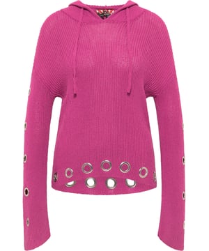 Les grands œillets aux manches et à l'ourlet confèrent au pull-over de myMo ROCKS la touche rock typique du label.  Le modèle est tricoté dans un fil doux et a une coupe décontractée sans poignets. Une capuche avec un cordon de serrage complète l'ensemble.