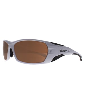 Gafas de sol Cairn Sport Unisex Matte White Black Flash Grey Photochromic Racing Presentamos las gafas de sol Cairn Racing, diseñadas para los entusiastas de los deportes de ritmo rápido. Estas gafas de sol incorporan la lente Cairnâ,™s 'Ultimate' con tecnología fotocromática avanzada, que se ajusta de Categoría 2 a Categoría 4, garantizando una visibilidad superior en condiciones de luz variables. Para una mayor versatilidad, las gafas de sol vienen con una correa desmontable, y su protección envolvente superior garantiza un ajuste seguro y cómodo durante la actividad intensa. De diseño unisex y perfectas para deportes de alto rendimiento, el modelo Cairn Racing está disponible en línea con un gran descuento respecto al precio de venta recomendado (PVR), ofreciendo funcionalidad y una gran relación calidad-precio.