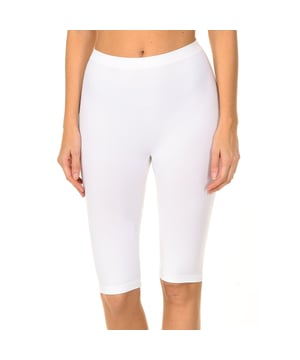 Shaping shorts, for women, with cosmetic treatment with Vitamin E, Caffeine and Aloe.
 With medium compression, in soft elastic microfiber, seamless comfort, antibacterial reinforcement, breathable, improves posture.
 Double Action for your silhouette: remodeling and cosmetic action.
 Designed to counteract the imperfections of localized fat, loss of tone and the orange peel effect, Active line, original and innovative.
 The shorts come with 1 rejuvenating treatment packet.
 Composition: 86% Polyamide, 14% Elastane
 Care:
Handwash.
 Do not use bleach.
 Do not use dryer.
 Do not iron.