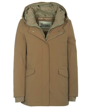 100% polyester; Herno-jas;  Model: PI1380D12343 2155;  Hoogwaardige afwerking;  capuchon met trekkoord;  Afneembaar, gewatteerd paneel met capuchon, tweewegritssluiting en drukknopen;  Verborgen tweewegritssluiting met drukknoopsluiting;  Twee gevoerde steekzakken met drukknopen, twee klepzakken met drukknopen;  Herno-logodetails;  Donsvoering
