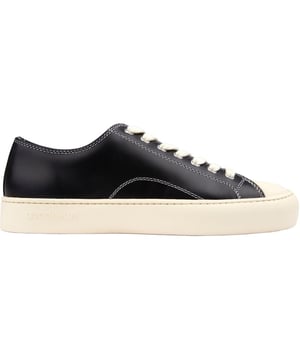 Footloose And Eco-friendly. The Good News Slimer Trainers Are A Breath Of Fresh Air For Your Feet. Crafted From Soft Leather In A Timeless Court Style, These Sporty Leather Trainers Have A Cushioned Footbed, Organic Cotton Lining And Are Made With Eco-friendly Materials To Keep Your Conscience As Light As Your Step. Slip Into Good News And Walk In Comfort.