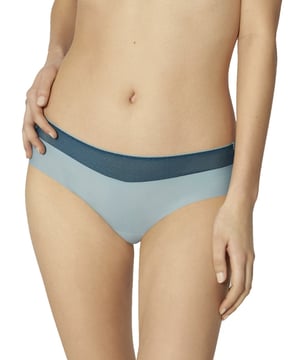 Sloggi Oxygen Infinite Hipster Brief. With wide sides, elastic waistband and elastic mesh insert. The product is machine washable.