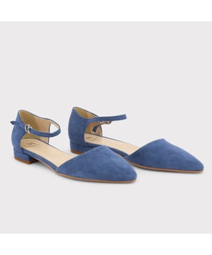 Marke: Made in Italia  
Hergestellt in: Italien  
Kollektion: Frühjahr/Sommer  
Geschlecht: Damen  
Typ: Ballerinas  
Obermaterial: Wildleder  
Innensohle: Leder  
Sohle: Tunit  
Absatzhöhe cm: 1  
Details: Knöchelriemen, Schnalle