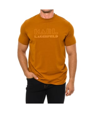Camiseta manga corta 755060 hombre Karl Lagerfeld.

Presenta un cuello redondo acanalado, aportando un detalle texturizado y de estilo clásico.
Cuenta con un estampado de la marca Karl Lagerfeld en el frontal.
El corte y diseño sencillo permiten versatilidad en los looks y facilidad de combinación.
Esta camiseta de manga corta de Karl Lagerfeld es una prenda casual y polivalente, adecuada para múltiples ocasiones.
Su sencillez y comodidad, junto con el prestigio de la marca, la convierten en una opción atractiva y versátil.
 Composición: 95% Algodón, 5% Elastano
 Cuidados:
Lavar a temperatura máxima 30º.
Planchar a baja temperatura.
No usar lejía.
No usar secadora.
No lavar en seco.