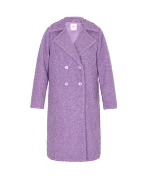 Ein strukturierter Mantel mit mittellangem Schnitt, Reverskragen und zweireihigem Knopfverschluss vorne. Erleben Sie die gemütliche Eleganz des weichen Stoffes. Lange Ärmel und Innenfutter machen dieses Stück ideal für kühleres Wetter. Verleihen Sie Ihrer Oberbekleidungskollektion mit diesem stilvollen Mantel, der für die moderne junge Frau entworfen wurde, eine lässige und doch schicke Note.  Kaminsims