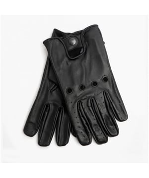 Jack &amp; Jones DRIVER Mens Leather Driving Gloves Black

 Upper Material: Leather

Closure/Fastening: Pull-On

Features: Breathable

Toe Shape: Round

Item Weight: 0.2 KG

Heel Height: None

Single Or Multi Pack?: Single

Gift Boxed: No
Product Code: 12193975-3680760