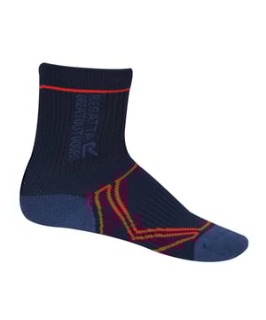 The kids Two Season Trek & Trail Sock is constructed with a high Coolmax percentage for exceptional moisture control. Strategic cushioning and reinforced areas prone to wear help keep their feet happy all day long. Cool Max. Elastane (3%), Polyamide (6%), Polyester (28%), Polyacrylic (63%).