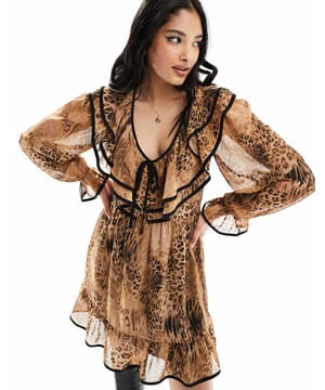Dresses by Miss Selfridge POV: you have plans Animal print V-neck Blouson sleeves Tie front Regular fitSold By: Asos