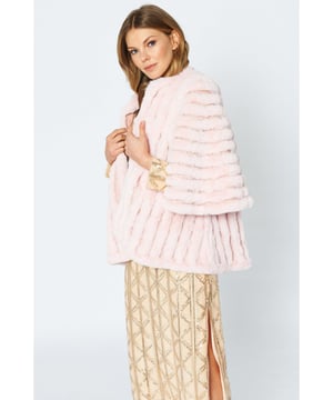 Please note all One-Size Jayley products comfortably fit sizes 8-14. An elegant knitted striped faux fur coat with flared open sleeves. A luxury top layer to compliment any outfit.