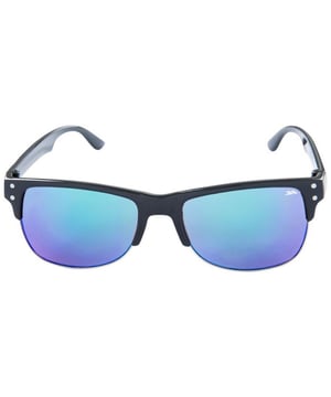 Zonnebril voor kinderen van het merk Trespass. UV 400 bescherming. Voldoet aan EN ISO 12312-1:2013. Polycarbonaat frame, metalen bekleding. Rookkleurige lens met spiegelcoating. Categorie 3 lens. Zakje reinigingsdoekjes.