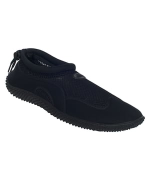 Lichtgewicht slip-on ontwerp. Koordsluiting. Ademend mesh & stretch stof. Antislipzool. Boven: 100% Neopreen, Tong: 100% Rubber.