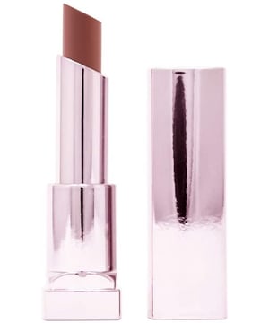 Shine Compulsion Lipstick is Maybelline's most ultra-shiny colour finish - infused with oils to give you a moisturised feel.