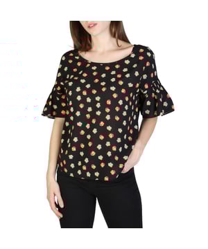 Colección: Primavera/Verano <br> Género: Mujer <br> Tipo: Camiseta <br> Mangas: cortas <br> Escote: redondo <br> Material: 100% poliéster <br> Patrón: color sólido <br> Lavado: lavar a mano <br> Altura del modelo, cm: 173 <br> El modelo usa talla: M <br> Detalles: logo visible