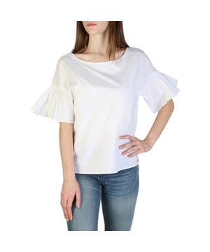 Colección: Primavera/Veraño <br> Género: Mujer <br> Tipo: Blusa <br> Mangas: cortas <br> Escote: redondo <br> Material: algodón 96%, elastano 4% <br> Patrón: color sólido <br> Lavado: lavar a 30° C <br> Altura del modelo, cm: 173 <br> El modelo usa una talla: M <br> Detalles: logo visible