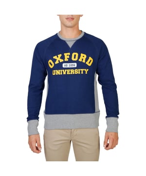 Oxford 2016 Herbst/Winter-Kollektion

Oxford beherbergt die ältesten Universitäten der englischsprachigen Welt und ist daher bekannt für sein Prestige und seine Exzellenz; es wird regelmäßig unter den besten 10 Universitäten der Welt eingestuft. Einige der berühmten Studenten, die an der Universität Oxford studierten oder dort lehrten, sind Oscar Wilde, Stephen Hawking, J.R.R. Tolkien und Albert Einstein. Der Sweatshirt besteht zu 100 % aus Baumwolle und ist stückgefärbt, das heißt, der Stoff wird nach dem Weben mit reaktiven Farbstoffen gefärbt, die hellere und langlebige Farben garantieren. In der Mitte befindet sich der Druck mit dem Namen und dem Gründungsjahr der Universität Oxford. Die Oxford-Linie schlägt einen exquisit britischen Stil vor: bon ton, einfach aber raffiniert, für eine zeitlose Eleganz!

- Langarm-Raglan-Sweatshirt
- 100 % Baumwolle
- 60 °C stückgefärbter Stoff mit reaktivem Farbstoff
- Band-Einsätze im Kragen, kontrastierende einfarbige ribbelte Bündchen und Saum
- Reguläre Passform
- Zentraler Pixel-Druck mit Namen und Gründungsjahr des Colleges
- Maschinenwäsche bei 30 °C
- Modell trägt Größe: M
- Modellhöhe: 183 cm