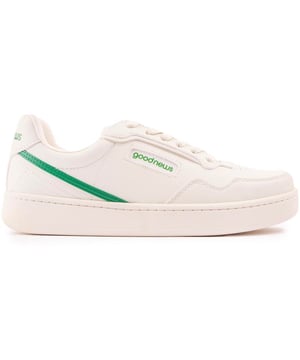 The Mack is a court shoe with retro vibes and innovative sustainability. The sneaker is made from vegan materials such as BioVeg and recycled plastic bottles. A step in the right direction, towards a hopeful future, with this comfy, stylish and sustainable shoe from Good News.