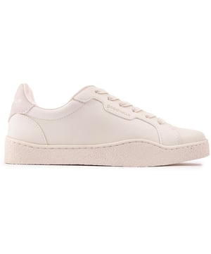 Boasting a simple yet futuristic style on a classic silhouette, the Venus trainer is a vegan sneaker with innovative sustainability. Put your best foot forward with these sporty shoes that feature a recycled rubber outsole and recycled foam padding for supreme comfort. A step in the right direction, towards a hopeful future, with this comfy, stylish and sustainable shoe from Good News.