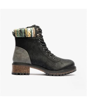 Lotus Lotus HICKORY Womens Boots Black

 Upper Material: Synthetic

Lining Material: Textile

Sole Material: Synthetic

Closure/Fastening: Zip,Lace-Up

Features: Adjustable

Heel Type: Block

Toe Shape: Round

Shoe Width: Regular

Item Weight: 1.5 KG

Heel Height: Low (2.5-4.9cm)

Boot Style: Combat

Gift Boxed: No
Product Code: ULB297-BLK