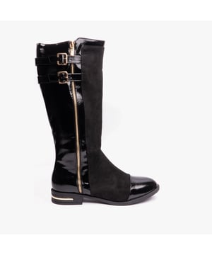 Lotus Lotus HARMONIE Womens Boots Black

Closure/Fastening: Zip

Features: Buckle,Comfort

Shoe Width: Regular

Item Weight: 1 KG

Heel Height: Low (2.5-4.9cm)
Product Code: ULB329BB90