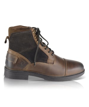 Silver Street London Silver Street London GREYFRIARS Mens Boots Brown

 Upper Material: Leather

Lining Material: Textile

Sole Material: Rubber

Closure/Fastening: Lace-Up

Features: Comfort

Toe Shape: Round

Shoe Width: Regular

Item Weight: 1.2 KG

Heel Height: Low (2.5-4.9cm)

Shoe Shaft Height: Ankle

Boot Style: Ankle Boots

Gift Boxed: No
Product Code: Q265BR