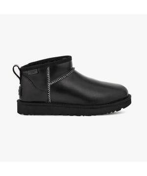 UGG UGG CLASSIC ULTRA MINI LEATHER REGEN Womens Boots Black

 Upper Material: Leather

Lining Material: Sheepskin

Sole Material: EVA

Closure/Fastening: Pull-On

Features: Comfort,Warm Lining

Toe Shape: Round

Shoe Width: Regular

Item Weight: 0.5 KG

Heel Height: Flat (Under 2.5cm)

Shoe Shaft Height: Ankle

Boot Style: Ankle Boots

Gift Boxed: No
Product Code: 1163490-BLK