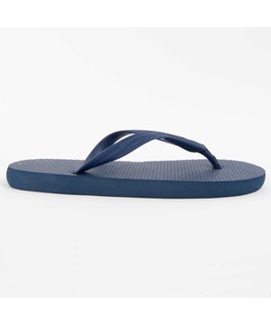 Chancla para hombre. Calce cómodo. Fabricado por otras marcas para nuestra marca.