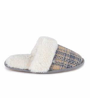 Totes Isotoner Totes Isotoner BRUSHED CHECK Womens Mule Slippers Grey

 Upper Material: Polyester

Lining Material: Polyester

Sole Material: TPR

Closure/Fastening: Slip-On

Features: Warm Lining,Comfort,Breathable

Toe Shape: Round

Shoe Width: Regular

Item Weight: 0.2 KG

Heel Height: Flat (Under 2.5cm)

Slipper Style: Mule

Gift Boxed: No
Product Code: 3130FGRY