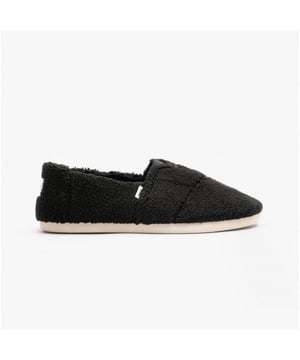Textile upper  canvas footbed  TOMS signature CloudBound soles for extra comfort  breathability and traction removable and hand washable. OrthoLite Eco LT hybrid insole for lightweight cushioning  made with plant-derived and recycled materials. Elastic gore for easy fit