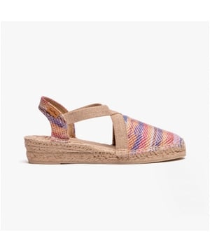 Toni Pons VELINO Ladies Wedge Espadrilles Multi

 Upper Material: Cotton

Lining Material: Textile

Sole Material: Rubber

Closure/Fastening: Slip-On

Features: Lightweight,Vegan,Comfort,Breathable

Heel Type: Wedge

Toe Shape: Round

Shoe Width: Regular

Item Weight: 1 KG

Heel Height: Low (2.5-4.9cm)

Sandal Style: Sandals

Gift Boxed: No
Product Code: VELINO-MULTI