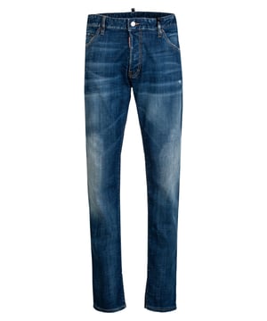 De Dsquared2 jeans combineren trendbewuste stijl met een perfecte pasvorm. Gemaakt van hoogwaardig denim, bieden ze zowel comfort als duurzaamheid. Met hun moderne snit en subtiele logo-details zijn ze een echt statement-piece voor de modebewuste man.
