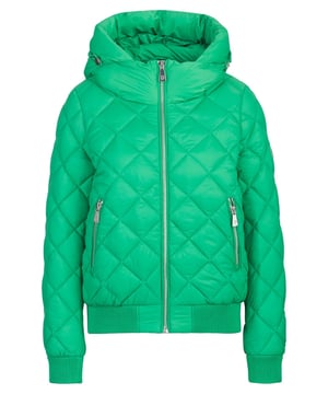 Die DINE 'N' DANCE Jacke vereint modischen Chic mit erstklassiger Verarbeitung. Aus hochwertigen Materialien gefertigt, bietet sie sowohl Komfort als auch Stil. Mit ihrem modernen Schnitt und eleganten Details ist sie der perfekte Begleiter für vielseitige Outfits, die sowohl im Alltag als auch zu besonderen Anlässen überzeugen.