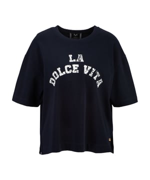 Lässiges Oversize-T-Shirt mit modernem Logoprint. Der weiche Baumwollstoff sorgt für hohen Tragekomfort und eine entspannte Passform – ideal für Streetwear-Styles.
