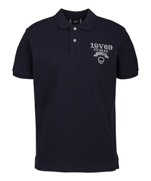 Das 19v69 ITALIA Poloshirt *EMILIO SHATTERED* kombiniert klassischen Stil mit modernem Logoprint. Der weiche Baumwollstoff und der Polokragen sorgen für einen eleganten Look und angenehmen Tragekomfort – ideal für Freizeit und Alltag.