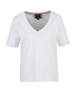Schlichtes T-Shirt mit V-Ausschnitt und dezenter Logostickerei. Der hochwertige Baumwoll-Elasthan-Mix sorgt für hohen Tragekomfort und eine perfekte Passform.