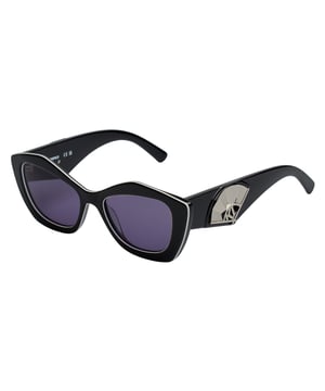 Karl Lagerfeld women's sunglasses with acetate frames.

 Shape and design:
 - These Karl Lagerfeld sunglasses have a cat-eye silhouette with sharp edges.
 - The cat-eye silhouette gives the sunglasses a modern and edgy look.

 Frame Material:
 - The frame of these glasses is made of acetate, a plastic material.
 - Acetate provides durability, flexibility and a smooth finish to the frame.
 - This makes the glasses durable and comfortable to wear.

 Acetate temples:
 - The temples are also made of acetate with metallic details, matching the frame material.
 - The acetate on the temples makes them light and comfortable to wear.

 Brand details:
 - Engraving of Karl Lagerfeld's initials on the temples.
 - Includes original case.

 Glasses:
 - The lenses are of high quality.
 - 100% UVB 400 protection.
 - Anti-reflective crystals.

 The color of the sunglasses lenses may vary slightly from the images due to lighting effects or adjustments in the material finish, but they will always retain their style and quality!
 Measures: Lens width: 52 mm, Bridge: 18 mm, Temples: 140 mm
 Composition: Acetate
 Care:
Clean the glasses with soap and water (neutral).
 Do not use dirty or abrasive cloths that may alter the characteristics of the filters.
 Use only original accessories and spare parts.