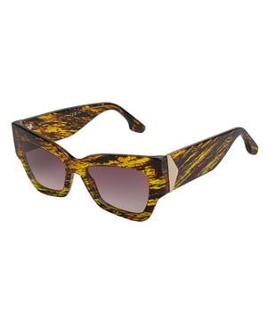 Women's sunglasses Victoria Beckham with acetate frame.

 Shape and design:
 - These Victoria Beckham glasses have an angular geometric silhouette.
 - The geometric silhouette gives the glasses a modern and edgy look.

 Frame Material:
 - The frame of these glasses is made of acetate, a plastic material.
 - Acetate provides durability, flexibility and a smooth finish to the frame.
 - This makes the glasses durable and comfortable to wear.

 Acetate temples:
 - The temples are also made of acetate, matching the frame material.
 - The acetate on the temples makes them light and comfortable to wear.

 Brand details:
 - Victoria Beckham brand engraving on the temples.
 - Includes certificates of authenticity and warranty.
 - Original case.

 Glasses:
 - The lenses are of high quality.
 - 100% UVB 400 protection.
 - Anti-reflective crystals.

 The color of the sunglasses lenses may vary slightly from the images due to lighting effects or adjustments in the material finish, but they will always retain their style and quality!
 Measures: Lens width: 52 mm. Bridge: 18 mm. Temples: 145 mm.
 Composition: Acetate
 Care:
Clean the glasses with soap and water (neutral).
 Do not use dirty or abrasive cloths that may alter the characteristics of the filters.
 Use only original accessories and spare parts.