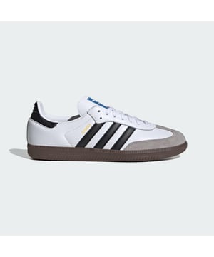 DE KLASSIEKE LOOK EN FEEL VAN DE AUTHENTIEKE SAMBA. Geboren op het voetbalveld, is de Samba een tijdloos icoon van streetstyle. Deze schoenen blijven trouw aan hun erfgoed met een zacht leren bovenwerk en suède overlays.
Details
Normale pasvorm
Vetersluiting
Volnerflederen bovenwerk met robuuste suède en goudfolie-details
Synthetische leren voering; Cupzool van rubber
Middenzool van rubber
Productkleur: Cloud White / Core Black / Clear Granite
Productcode: B75806
Highlights SUEDE T-NEUS ONTWERP: De authentieke Samba-look GETEXTUREERDE RUBBEREN CUPZOOL: Met draaipunt, geïnspireerd op voetbalerfgoed GOUDFOLIE OPDRUK: Metalen details met het opschrift "Samba"
adidas Sambas hebben een normale pasvorm, maar sommige mensen vinden ze iets aan de smalle kant. Heb je bredere voeten? Kies dan een halve maat groter voor wat meer ruimte