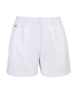 Elegante High-Waist-Shorts mit tailliertem Schnitt und stilvollen Bundfalten. Die Polyester-Elasthan-Mischung sorgt für hohen Tragekomfort – perfekt für edle Sommer-Looks.