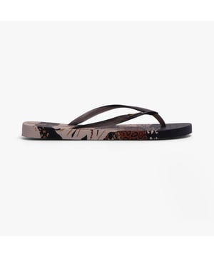Ipanema I LOVE SUN PRINT Womens Flip Flops Black

 Upper Material: Synthetic

Sole Material: Synthetic

Closure/Fastening: Slip-On

Features: Comfort,Lightweight,Vegan

Shoe Width: Regular

Item Weight: 1 KG

Heel Height: Flat (Under 2.5cm)

Sandal Style: Sandals

Gift Boxed: No
Product Code: 26427-20138