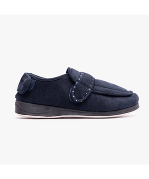 Padders Padders ENFOLD Womens (EE Fit) Touch Fasten Full Slippers Navy

 Upper Material: Textile

Lining Material: Textile

Sole Material: Rubber

Closure/Fastening: Touch Fasten

Features: Comfort,Warm Lining,Memory Foam

Toe Shape: Round

Shoe Width: Extra Wide

Item Weight: 0.55 KG

Heel Height: Flat (Under 2.5cm)

Shoe Shaft Height: Low Top

Slipper Style: Full Slipper

Gift Boxed: No
Product Code: 427W/24
